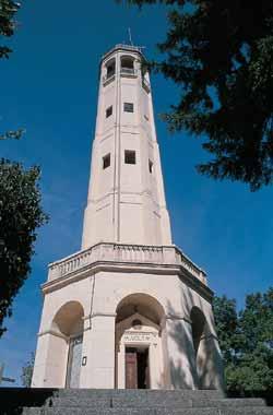 Faro Voltiano San Maurizio Brunate Como